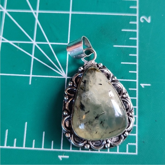 Necklace, Prehnite Pendant, 925 Silver Plated, Prehnite Pendant - Picture 5 of 5